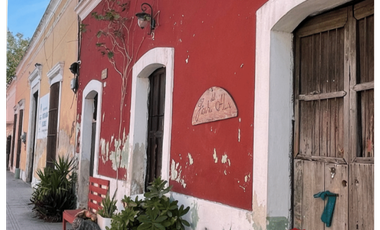 Venta de Casa de dos pisos en el Centro de Mérida, Yucatan