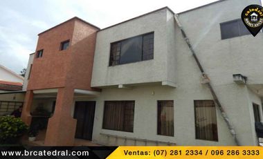 Villa Casa Edificio de venta en Primero de Mayo - Misicata – código:13107