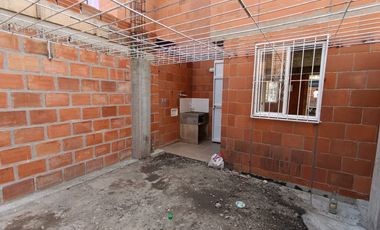 casa en arriendo en manzanares. Cod A114046