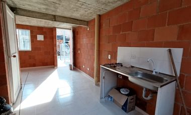 casa en arriendo en manzanares. Cod A114046