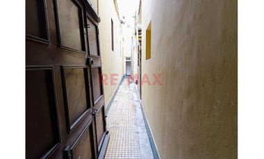 Alquilo Local Comercial En Primer Piso Puerta A La Calle