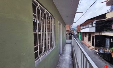 casa en venta en poblados del sur. Cod V6385