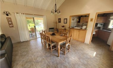Casa en Venta- Zona Norte - 4 ambientes + Dep. Servicio