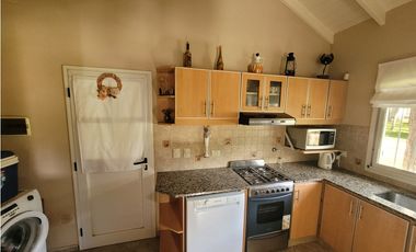 Casa en Venta- Zona Norte - 4 ambientes + Dep. Servicio