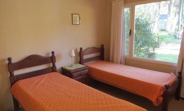 Casa en Venta- Zona Norte - 4 ambientes + Dep. Servicio