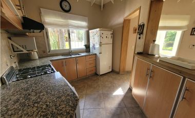 Casa en Venta- Zona Norte - 4 ambientes + Dep. Servicio