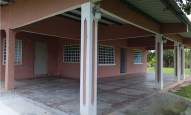 VENDO CASA EN CHAME CORONADO 5R