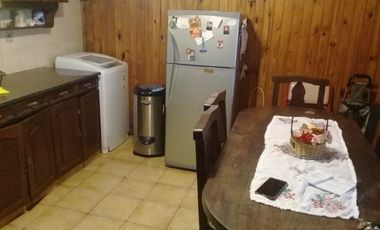 Casa para 2 Familias en venta en Ezpeleta Este