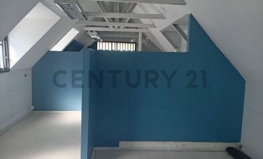 CASA COMERCIAL EN ARRIENDO, LAS CONDES