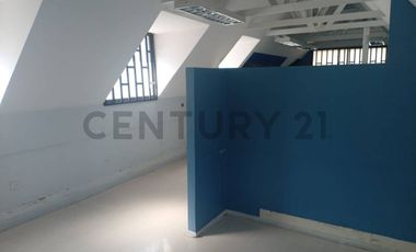 CASA COMERCIAL EN ARRIENDO, LAS CONDES