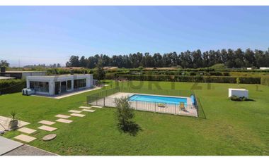 Maravillosa casa Amoblada!! Calera de tango