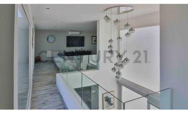 Maravillosa casa Amoblada!! Calera de tango