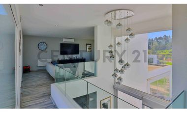 Maravillosa casa Amoblada!! Calera de tango