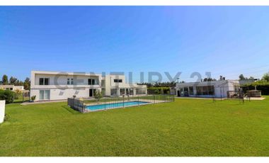 Maravillosa casa Amoblada!! Calera de tango