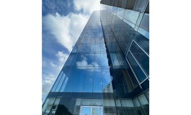 OFICINA / AVE. BALBOA / TORRE BOC INTERPLUS / 94m2 / VISTA AL MAR / YG