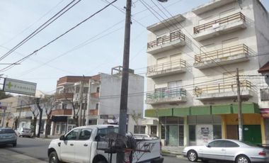 DEPARTAMENTO EN AV. 32