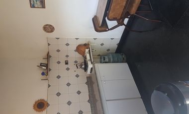 EXCELENTE PH AL FRENTE CON COCHERA