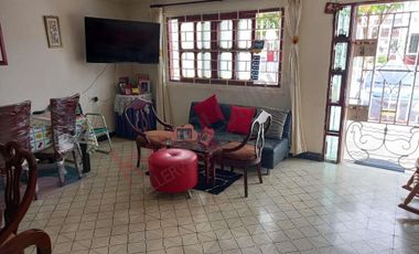 Venta de oportunidad de casa en el barrio La Victoria de Barranquilla-8970