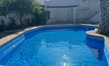 Casa- parcela de 5D/6B +quincho+bodega+piscina en Naltahua