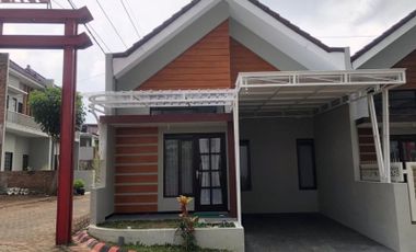 Rumah Cantik Minimalis Dalam Perumahan di Dau Malang