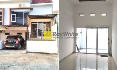 TOWN HOUSE PALEMBANG