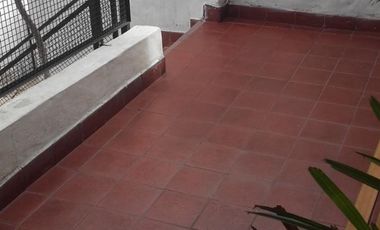 Excelente Propiedad Casa al Frente 4 ambientes Zona Billinghurst