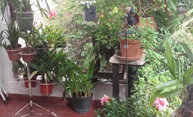 Excelente Propiedad Casa al Frente 4 ambientes Zona Billinghurst