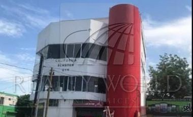 Edificio Mixto en Venta en Mira Flores