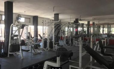 Edificio Mixto en Venta en Mira Flores