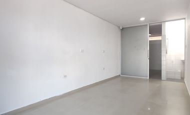 casa en venta en la riviera. Cod V17163