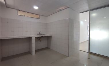 casa en venta en la riviera. Cod V17163