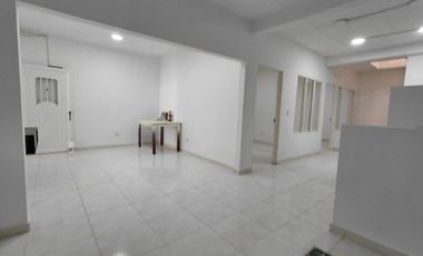 apartamento en arriendo en las américas. Cod A126219