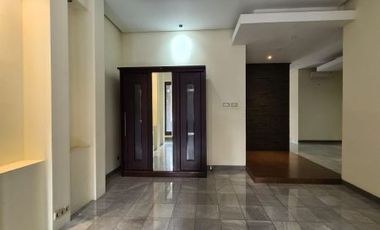 DIJUAL RUMAH di Jl KEMANG SELATAN, JAKSEL