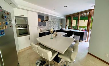 Exclusiva residencia de lujo en venta en El Cielo Country Club