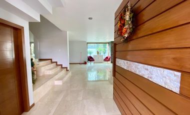 Exclusiva residencia de lujo en venta en El Cielo Country Club