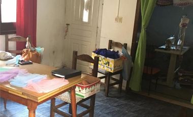 Venta PH al fondo de 3 Ambientes en Moron