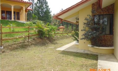 CASA EN ALTOS DEL MARIA CASA DE CAMPO