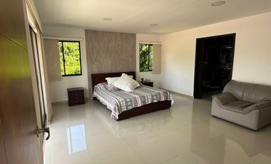 VENTA CASA EN CONJUNTO CAMPESTRE CON APARTAMENTO INDEPENDIENTE. PIEDECUESTA. PARCELA 1572 m2. Cod V8960