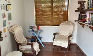 VENTA CASA EN CONJUNTO CAMPESTRE CON APARTAMENTO INDEPENDIENTE. PIEDECUESTA. PARCELA 1572 m2. Cod V8960