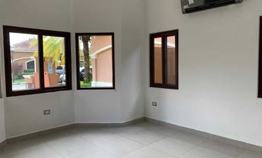 Se vende casa en Costa Sur, Ph Sunset Coast