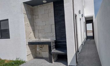 CASA NUEVA EN VENTA FRACCIONAMIENTO LAS PALMAS GREEN EN MEDELLIN DE BRAVO