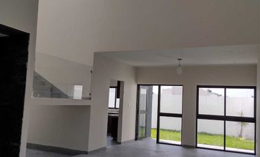 CASA NUEVA EN VENTA FRACCIONAMIENTO LAS PALMAS GREEN EN MEDELLIN DE BRAVO