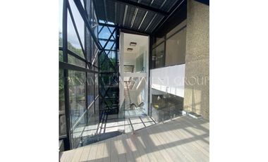 SE VENDE EDIFICIO COMERCIAL EN OBARRIO - 6517DA