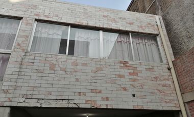 VENTA DE CASA EN AV. CANAL DE CHURUBUSCO