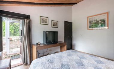 casa en venta en la calera. Cod V9446