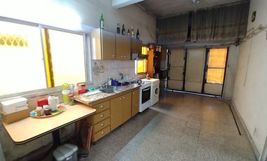 Casa para 2 Familias en venta en Monte Chingolo