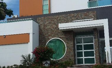 casa condominio en venta en salgar. Cod V6055