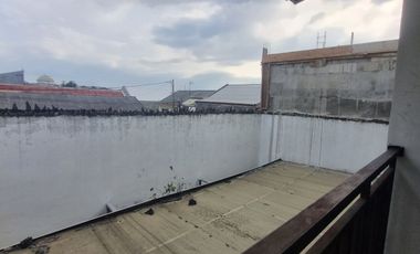 Rumah LB 180 Hadap Selatan 10 Menit ke Mall Pesona Square J-46004