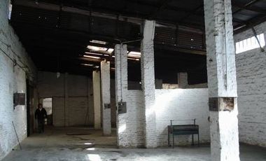 Galpón 700m2 en VENTA ex aserradero en San Fernando