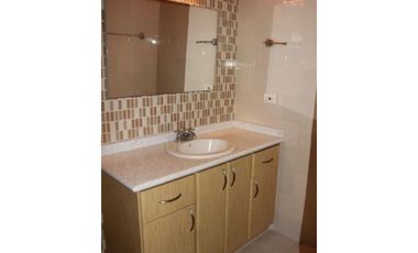 Alquiler de hermoso apartamento en el PH Altos de Amador